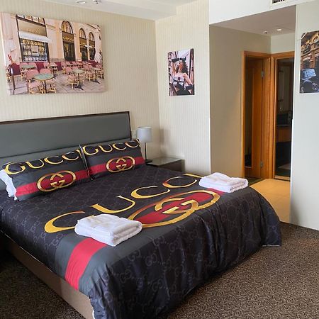 Luxury Privately Owned Ocean View Studio Apartments At O4Ks Gold Tower Gold Coast Kültér fotó