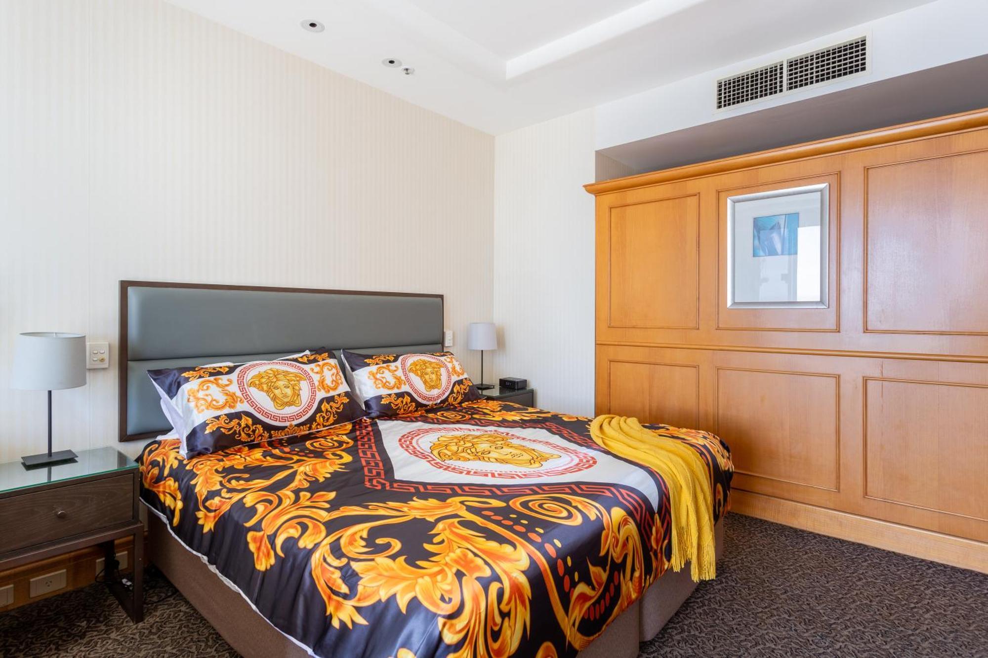 Luxury Privately Owned Ocean View Studio Apartments At O4Ks Gold Tower Gold Coast Szoba fotó